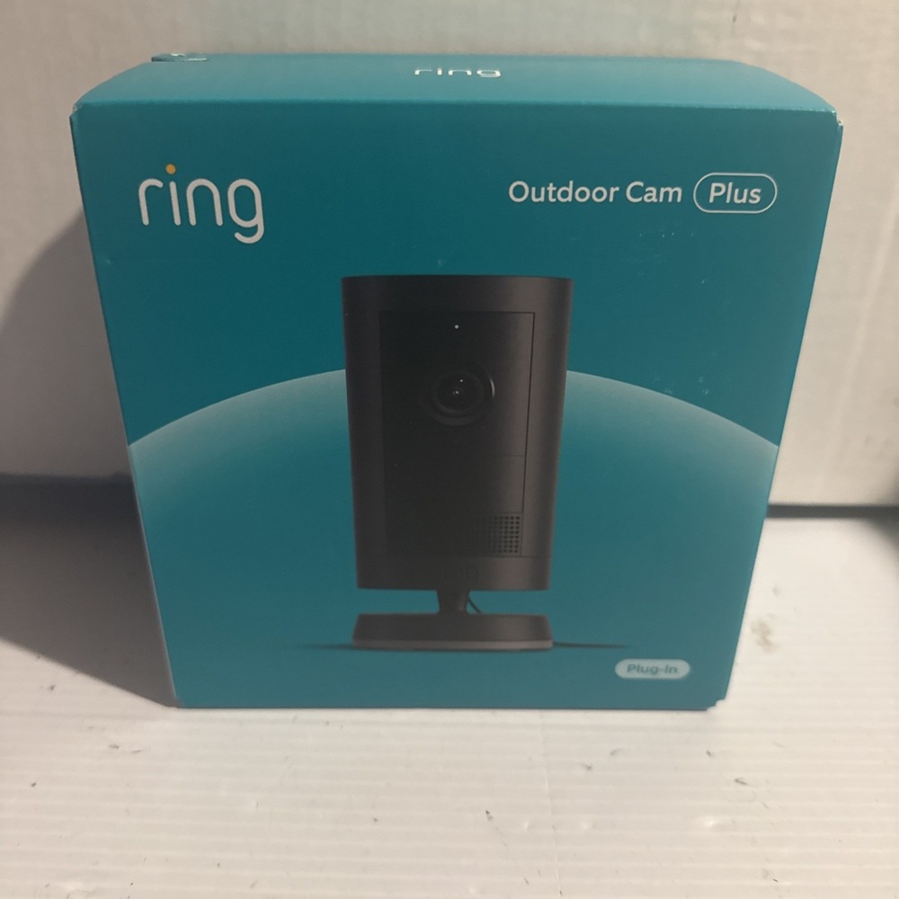 Ring Outdoor Cam Plus Plug-In Security Camera 2K Video Color Night Vision – New